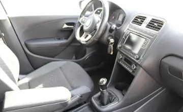 Volkswagen Polo 2018 года за 31 990 BYN в Минск