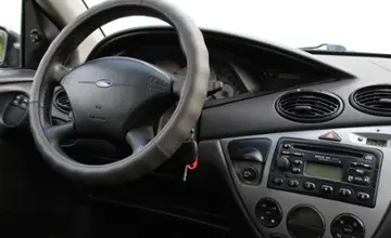 Ford Focus 2002 года за 8 990 BYN в Минск