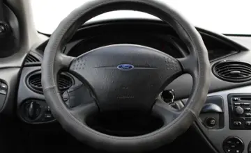 Ford Focus 2002 года за 8 990 BYN в Минск