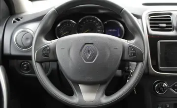 Renault Sandero 2016 года за 27 990 BYN в Минск