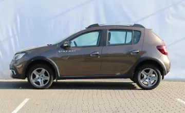 Renault Sandero 2019 года за 35 990 BYN в Минск