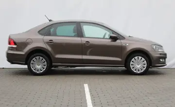 Volkswagen Polo 2018 года за 38 990 BYN в Минск