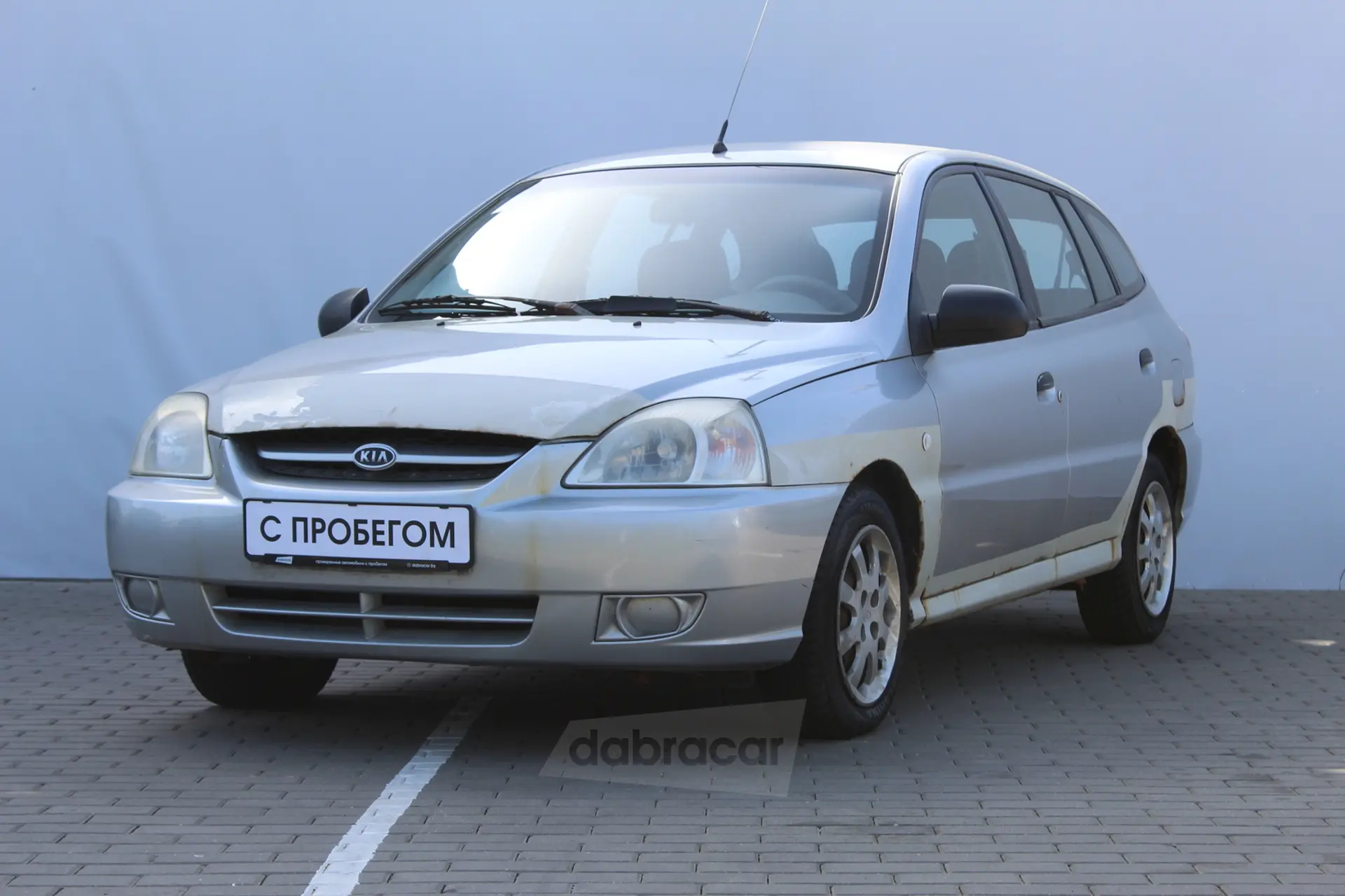 Kia Rio 2004 года за 4 990 BYN в Минск