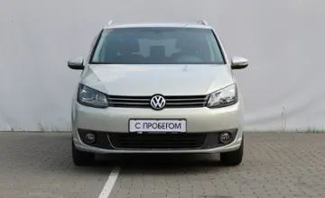 Volkswagen Touran 2010 года за 28 990 BYN в Минск