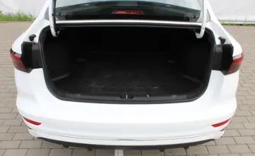 Geely Emgrand 2023 года за 46 990 BYN в Минск