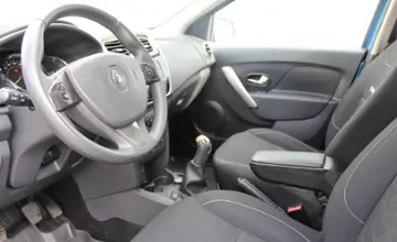 Renault Sandero 2017 года за 27 990 BYN в Минск