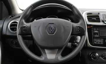 Renault Sandero 2017 года за 27 990 BYN в Минск