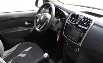 Renault Sandero 2019 года за 36 990 BYN в Минск