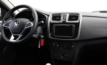 Renault Sandero 2019 года за 36 990 BYN в Минск