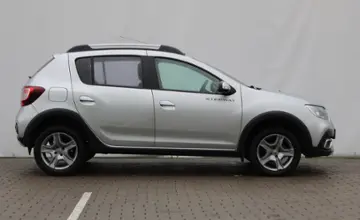 Renault Sandero 2021 года за 36 990 BYN в Минск