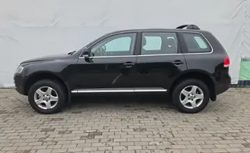Volkswagen Touareg 2006 года за 27 990 BYN в Минск