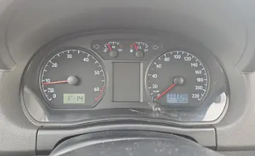 Volkswagen Polo 2002 года за 9 990 BYN в Минск