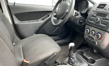 LADA (ВАЗ) Kalina 2016 года за 9 990 BYN в Витебск