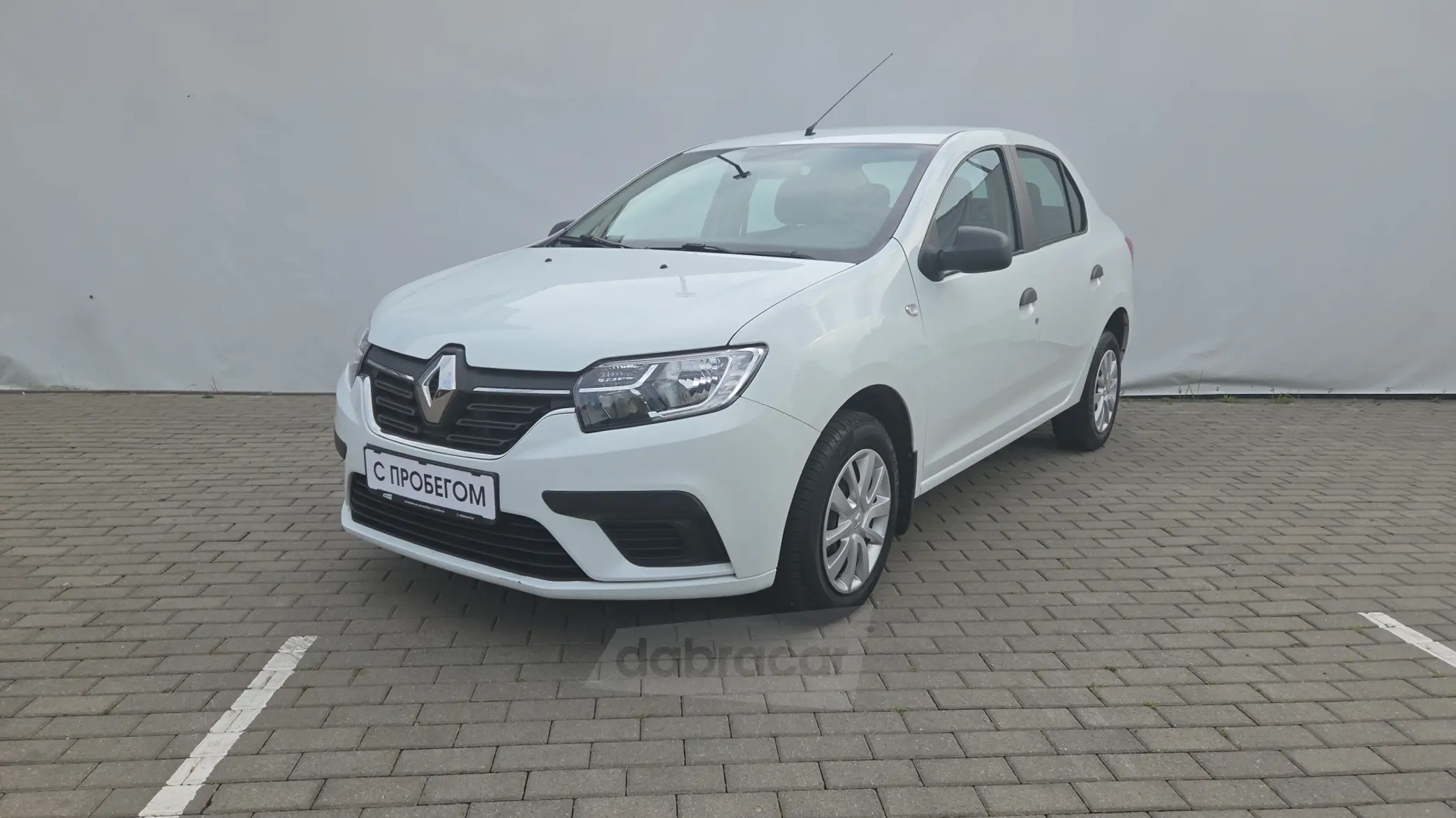 Renault Logan 2018 года за 35 790 BYN в Минск