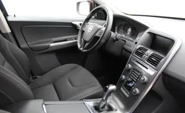 Volvo XC60 2016 года за 55 990 BYN в Минск