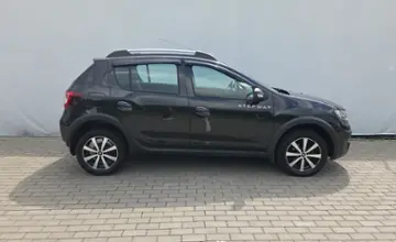 Renault Sandero 2017 года за 27 990 BYN в Минск