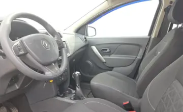 Renault Sandero 2017 года за 27 990 BYN в Минск