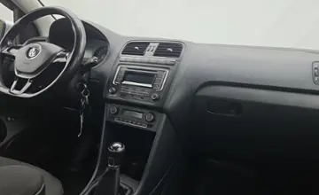 Volkswagen Polo 2015 года за 27 990 BYN в Минск