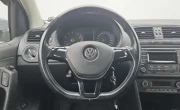 Volkswagen Polo 2015 года за 27 990 BYN в Минск