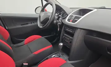 Peugeot 207 2007 года за 15 990 BYN в Минск