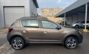 Renault Sandero 2018 года за 30 990 BYN в Минск