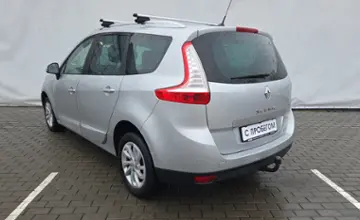 Renault Scenic 2015 года за 26 990 BYN в Минск