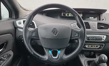 Renault Scenic 2015 года за 26 990 BYN в Минск