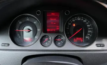 Volkswagen Passat 2006 года за 12 990 BYN в Гродно