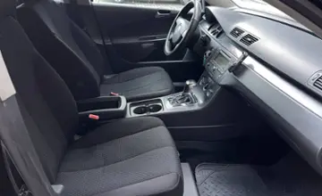 Volkswagen Passat 2006 года за 12 990 BYN в Гродно