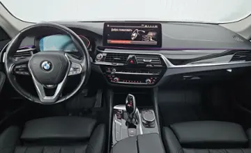 BMW 5 серии 2021 года за 139 990 BYN в Минск