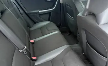 Volvo V60 2012 года за 33 990 BYN в Витебск