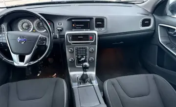 Volvo V60 2012 года за 33 990 BYN в Витебск