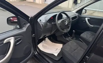 Renault Logan 2014 года за 14 990 BYN в Минск