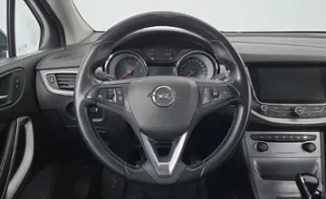 Opel Astra 2017 года за 30 990 BYN в Минск