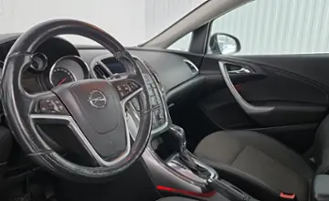 Opel Astra 2012 года за 26 990 BYN в Минск