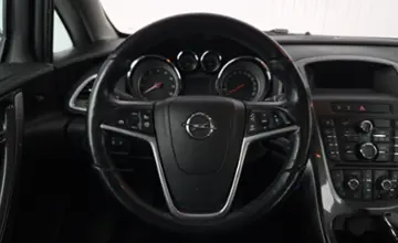 Opel Astra 2012 года за 26 990 BYN в Минск