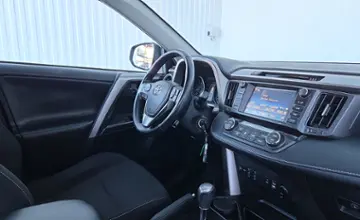 Toyota RAV4 2017 года за 67 990 BYN в Минск