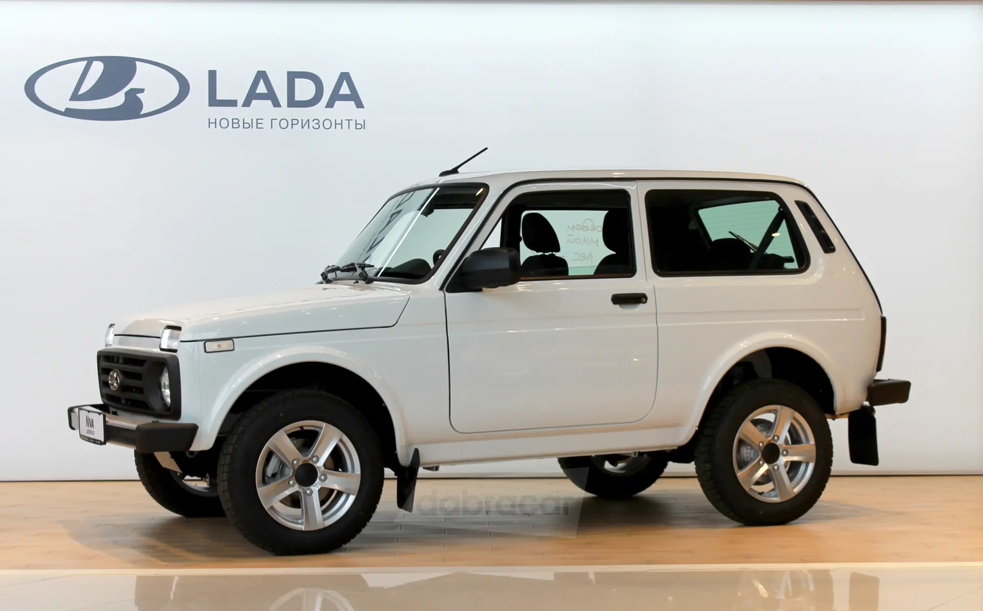  Niva Legend