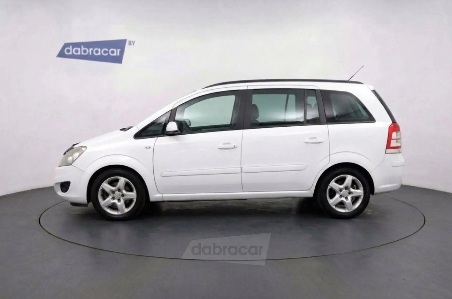  Zafira