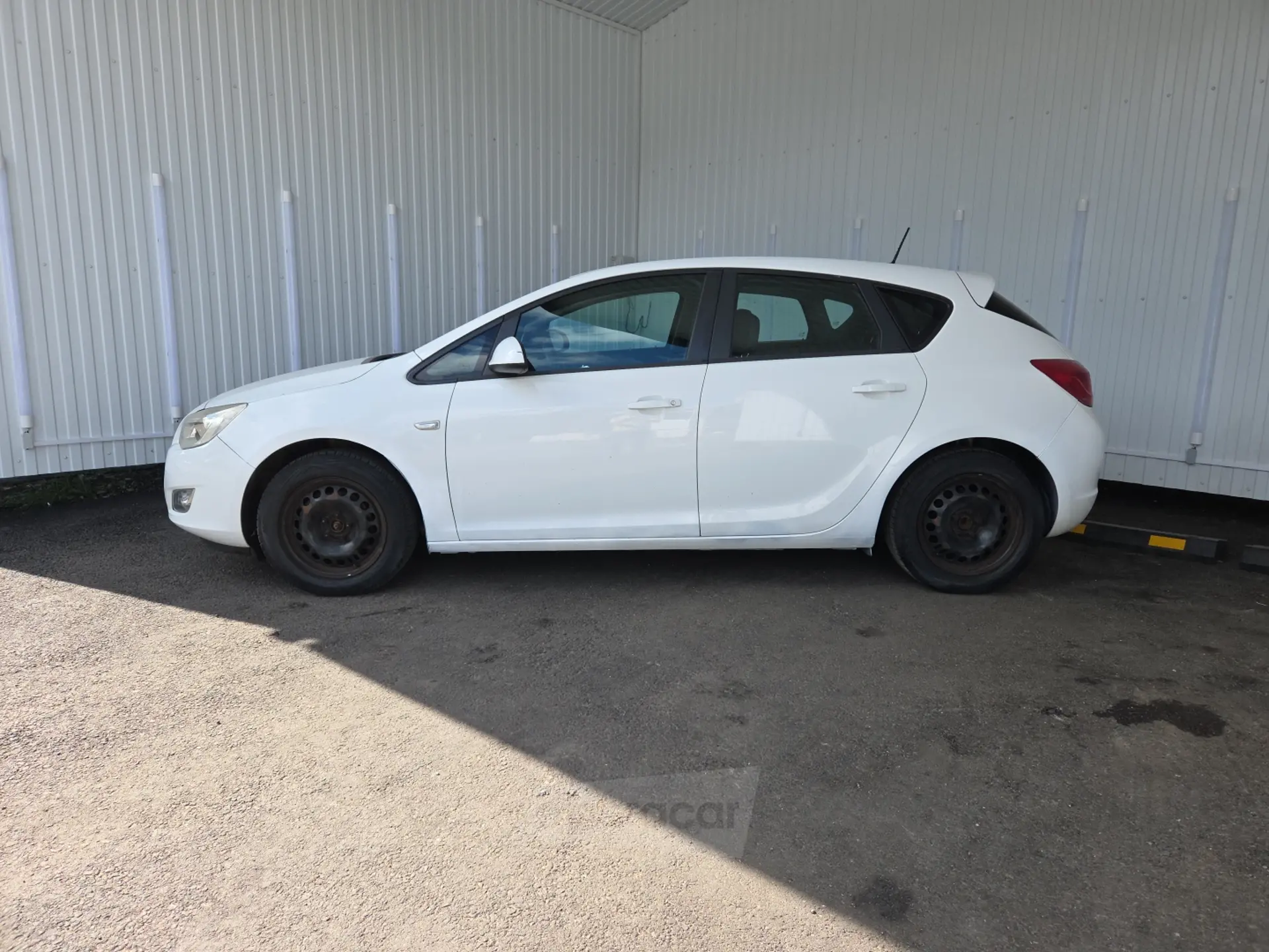  Astra