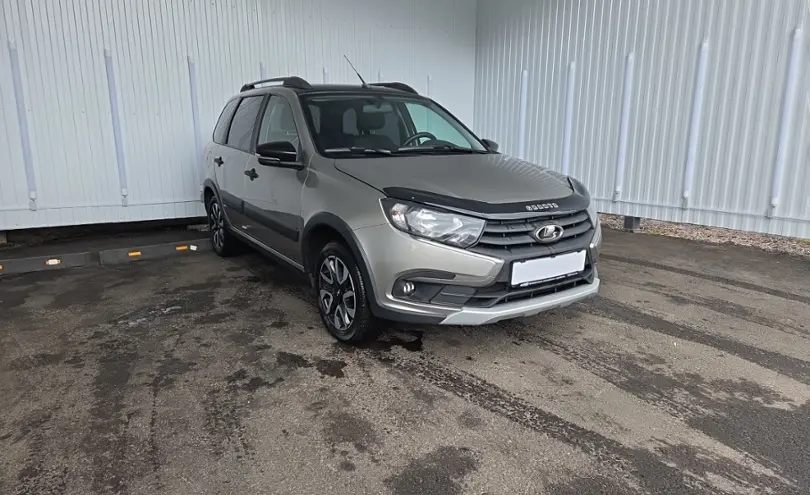 LADA (ВАЗ)