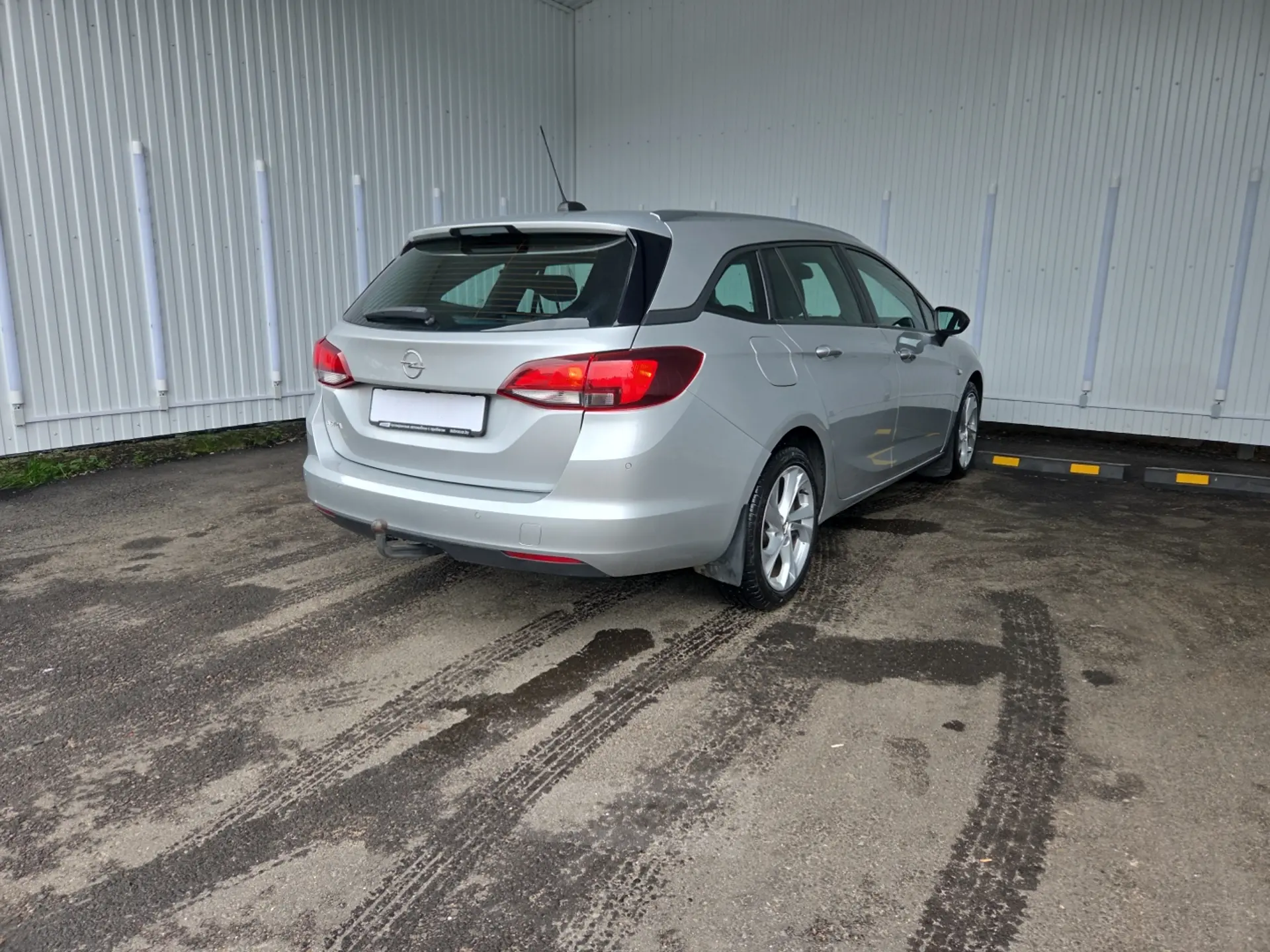  Astra