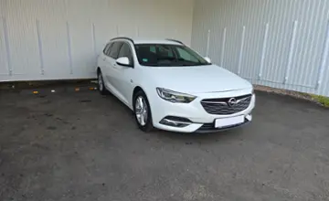 Opel Insignia 2017 года за 41 100 BYN в Минск