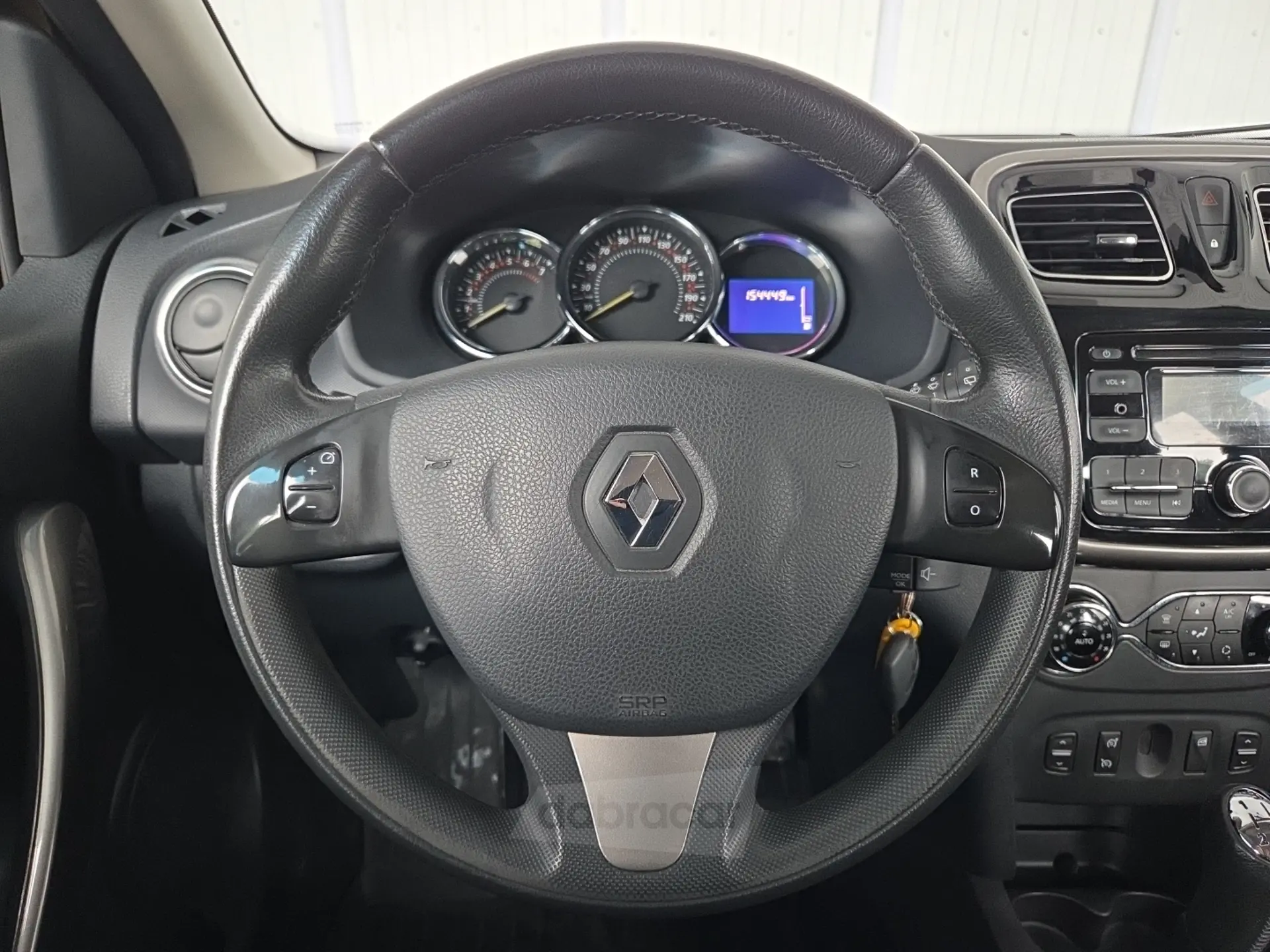  Sandero