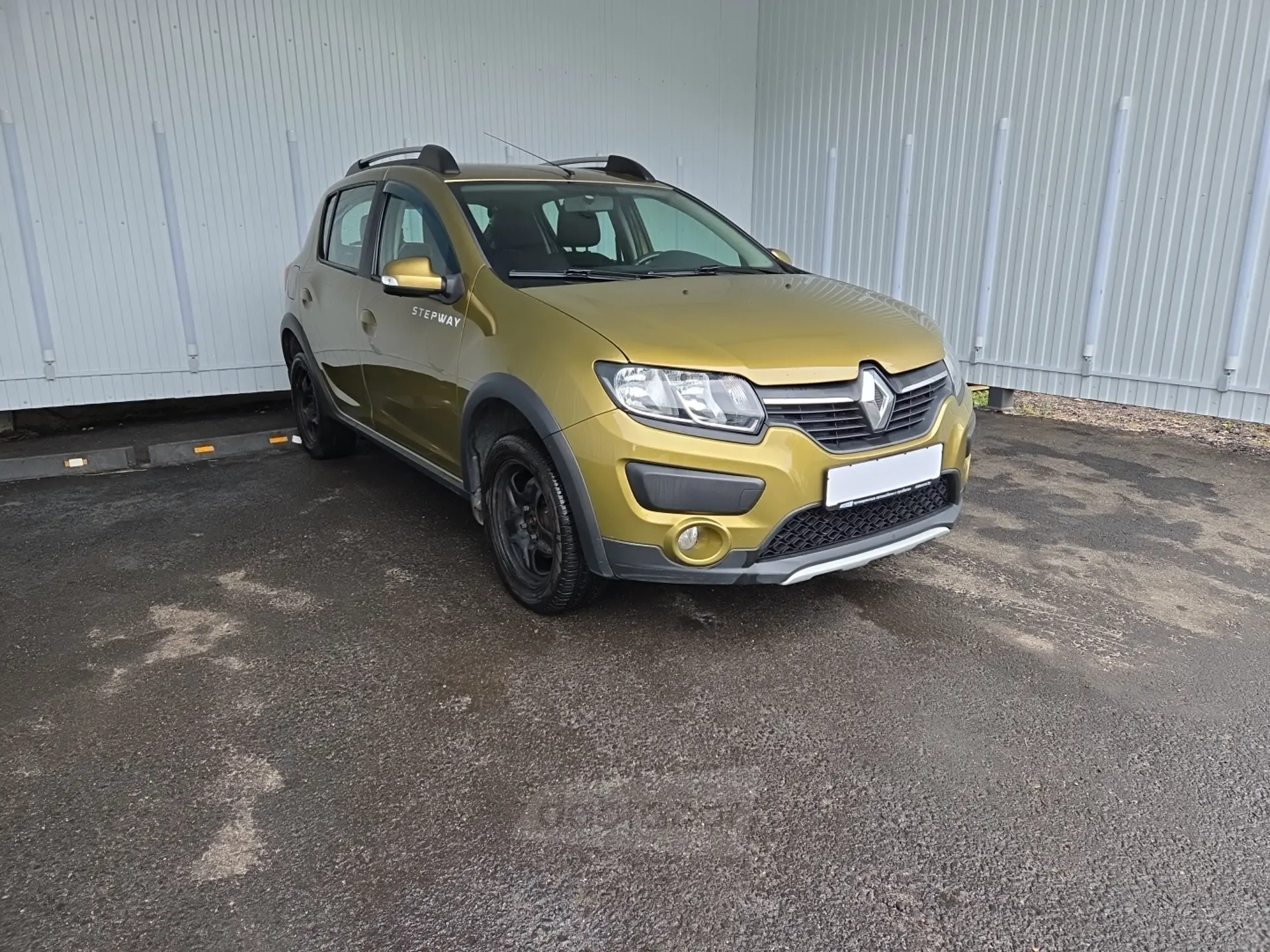  Sandero