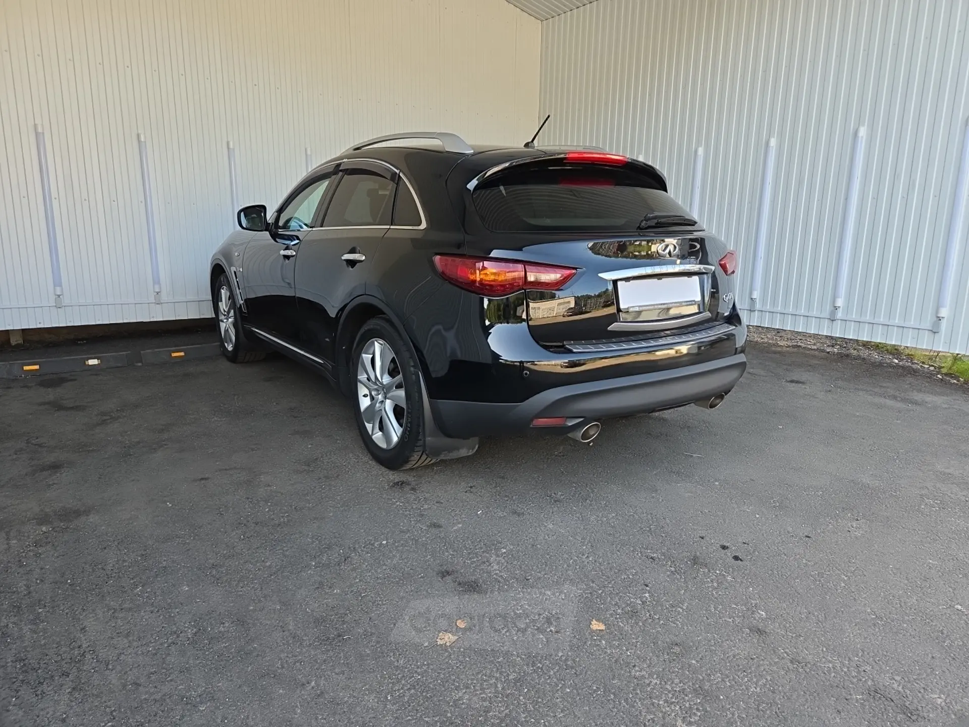  QX70