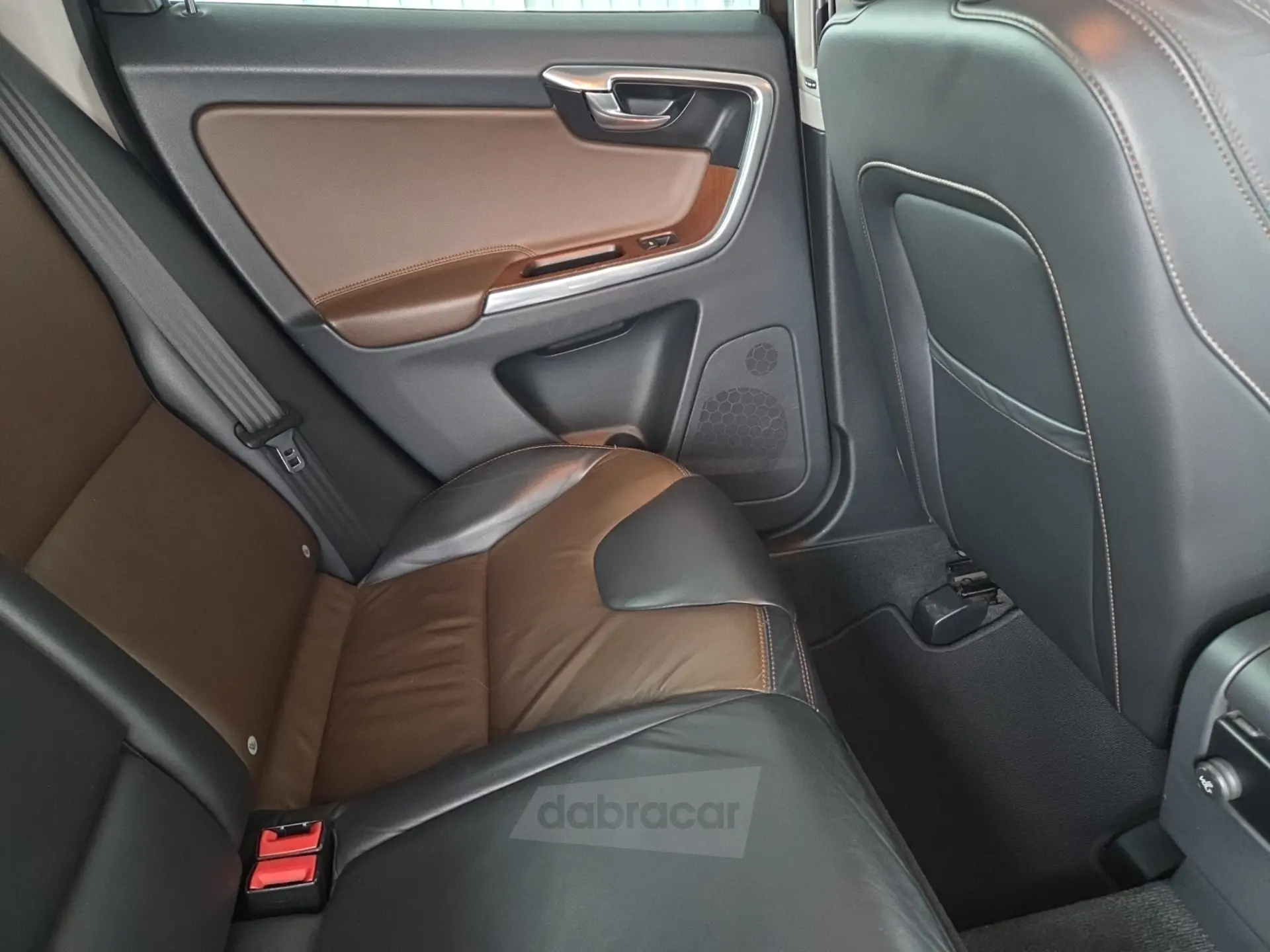  XC60