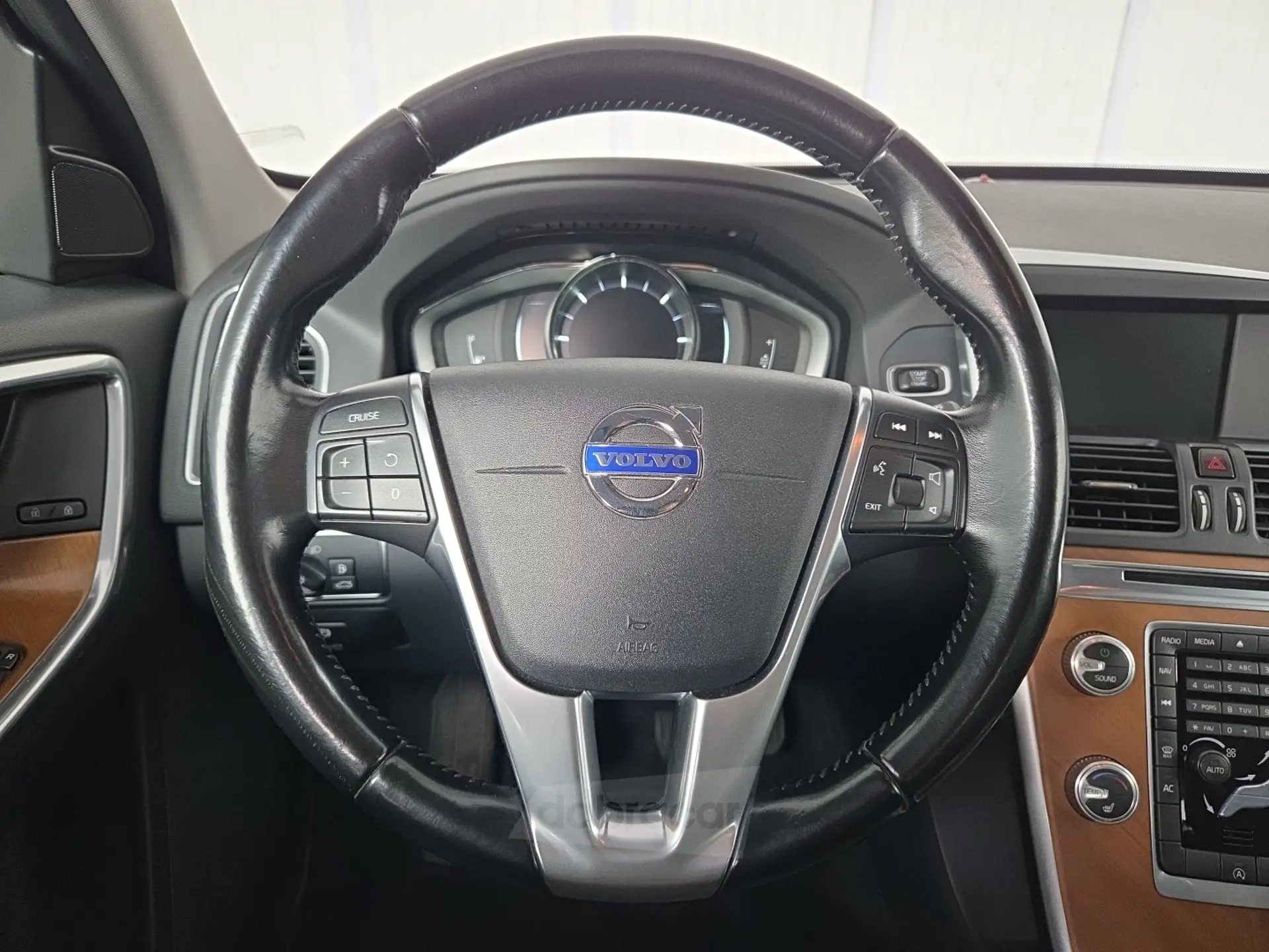  XC60