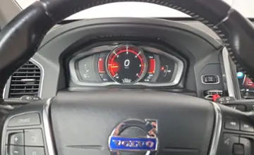 Volvo XC60 2014 года за 51 100 BYN в Минск