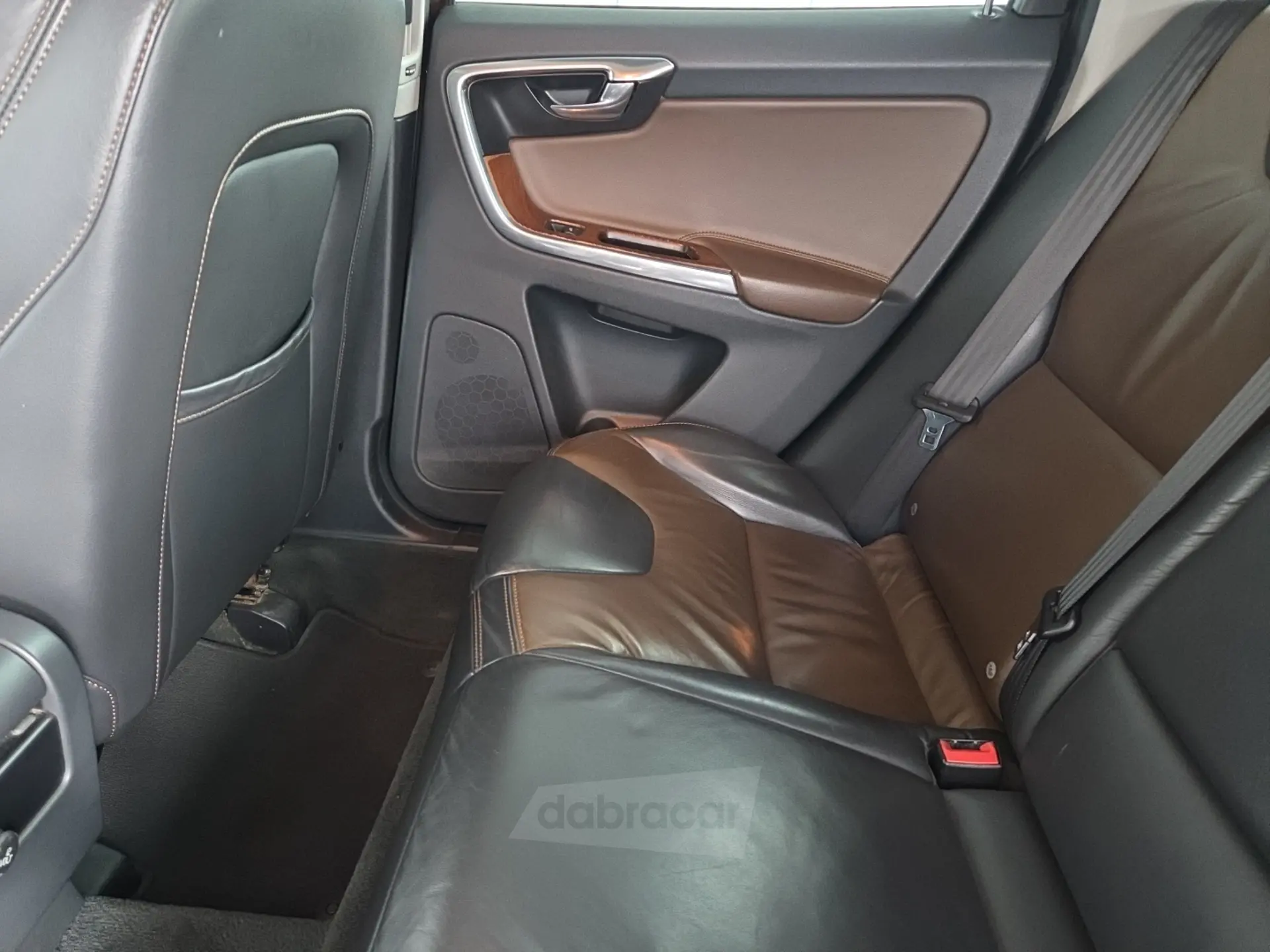  XC60
